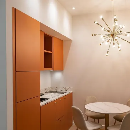 Apartment Youhosty - Borgonuovo 4