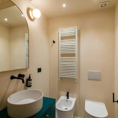 Apartment Youhosty - Borgonuovo 4
